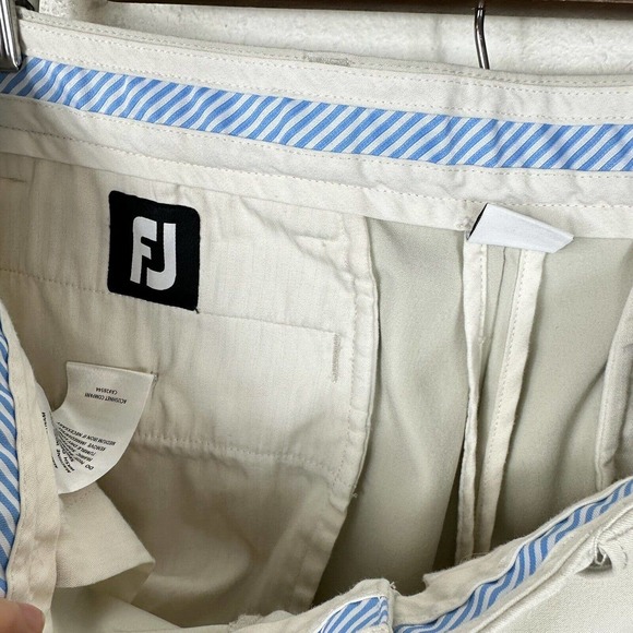 FootJoy 32Wx30L Polyester/Spandex Blend Men’s Golf Chino Pants White - Picture 4 of 9